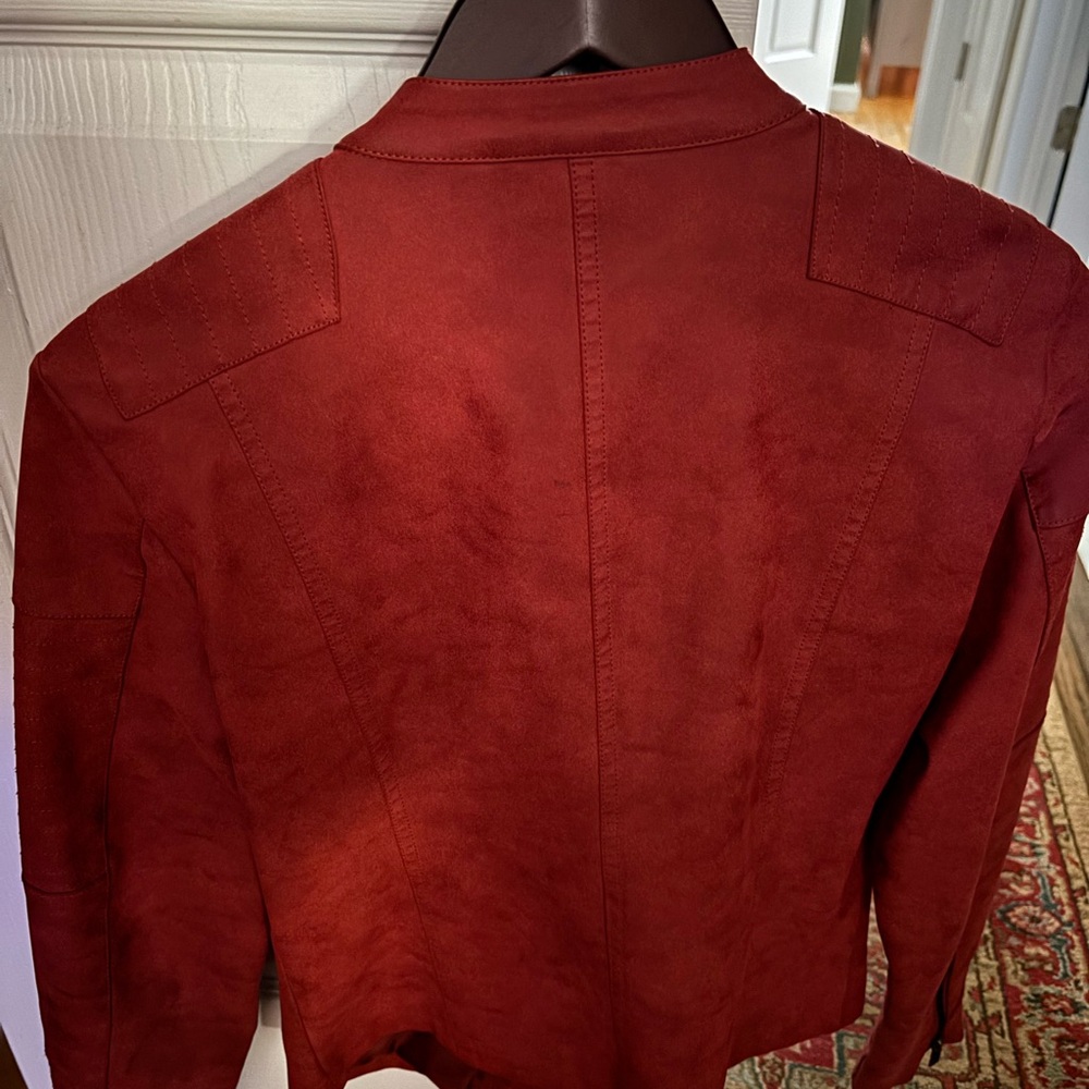 Red Jacket - Picture 2 of 4